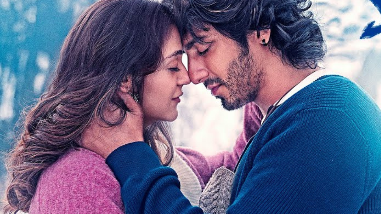 New news for Aashiko, Saiyaara has been released on OTT. Those who missed the theaters can now finally watch it on OTT.